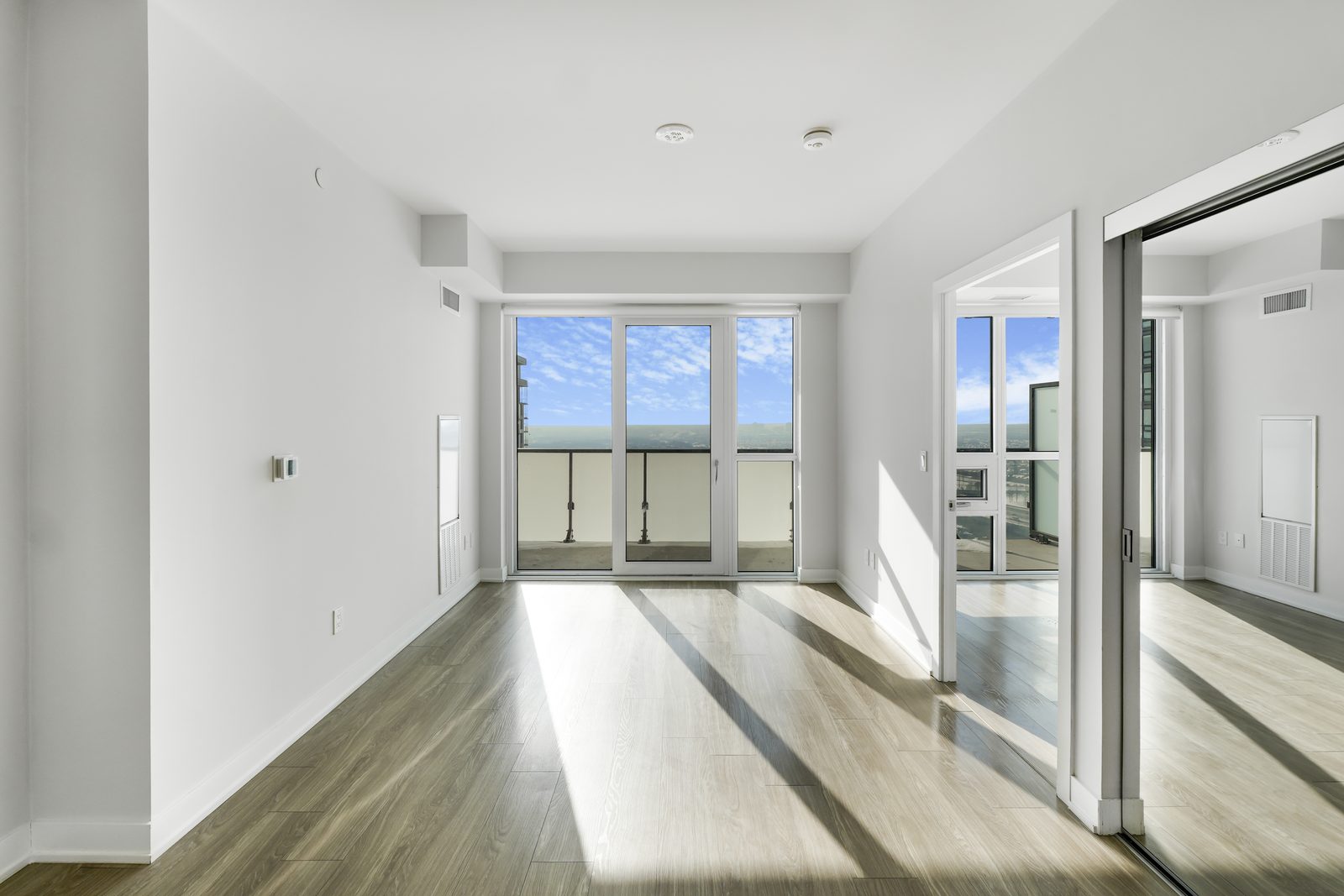 Empty living room before virtual staging